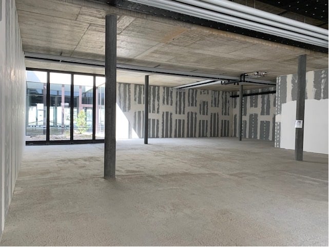 317m² commerciale