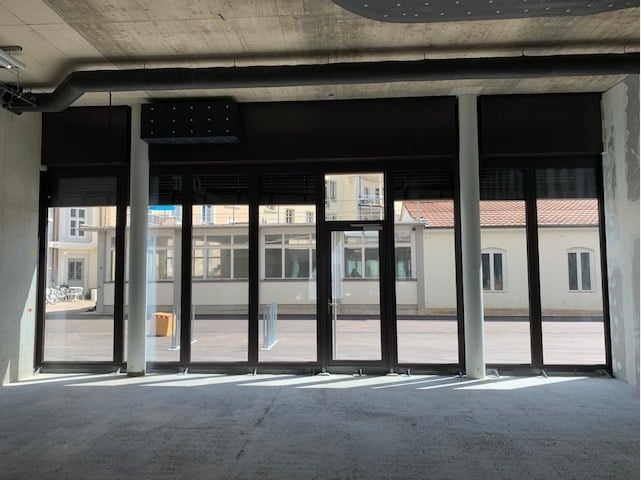 317m² commerciale