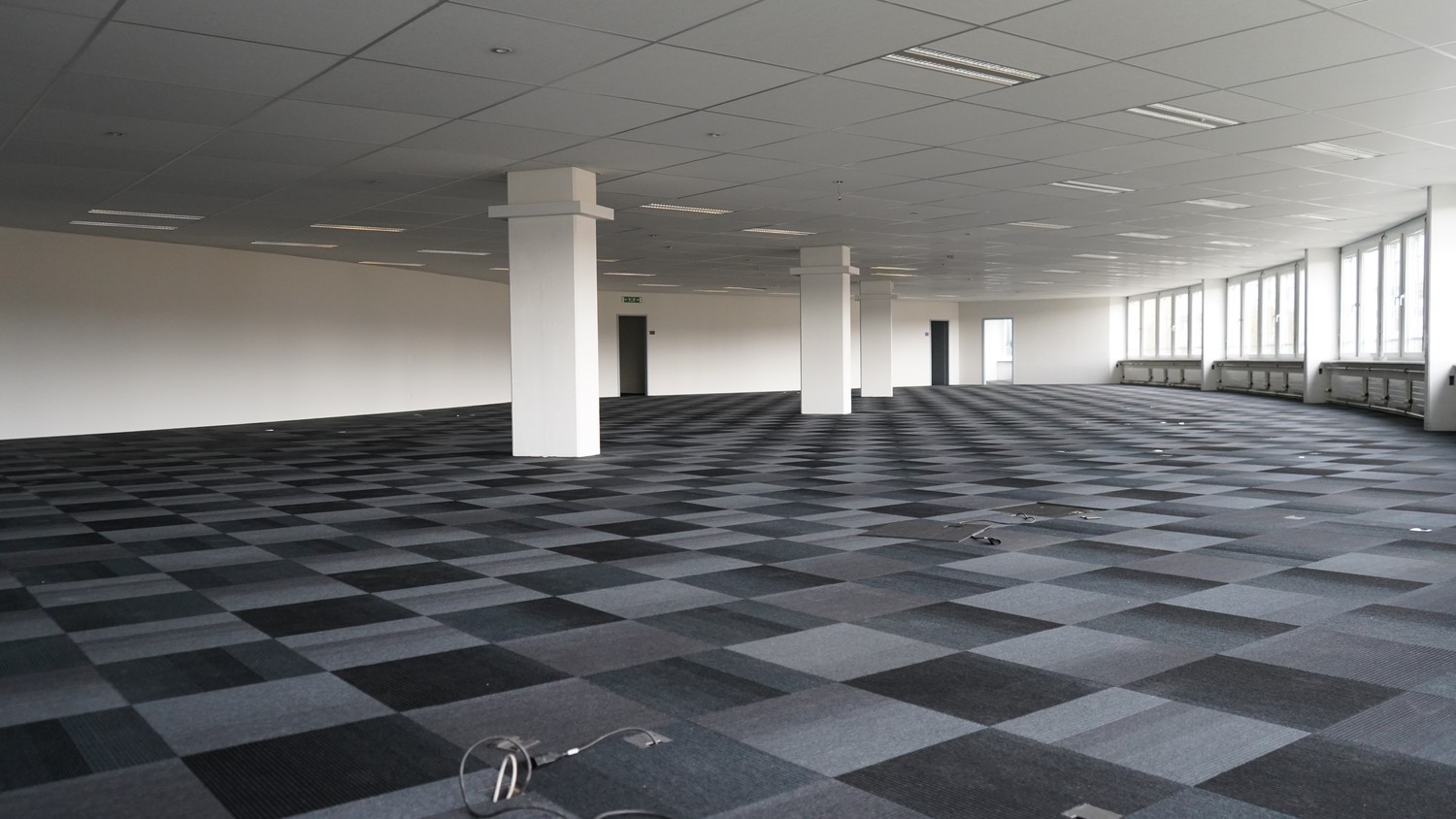 282-3706m² ufficio, foto 5 di 10