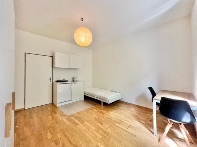1 room single room