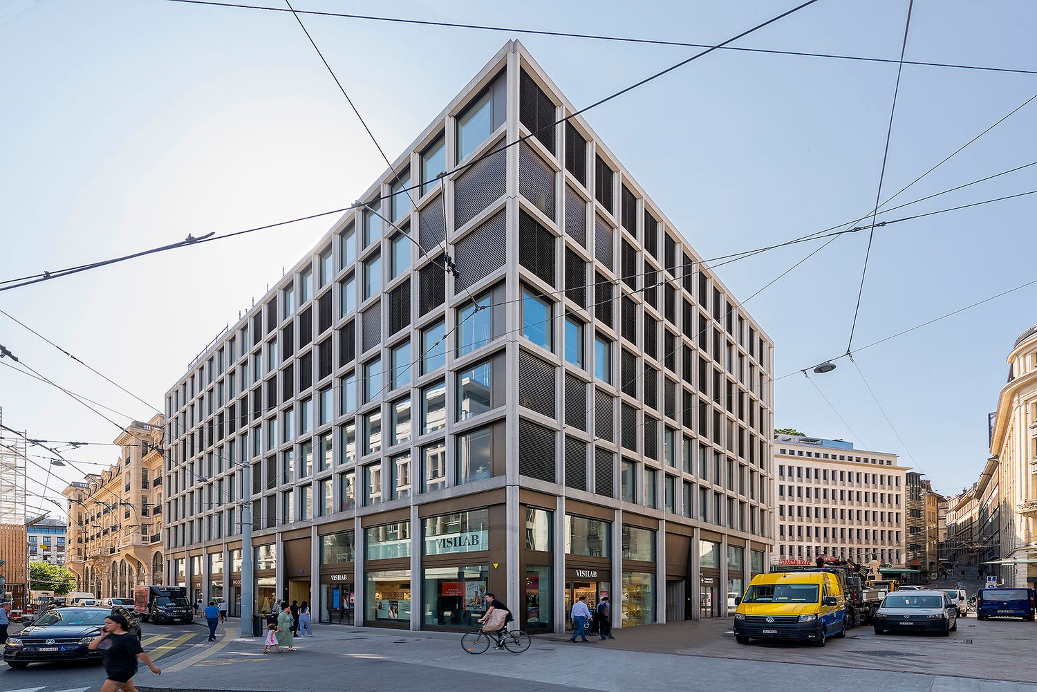 378m² ufficio, foto 1 di 9