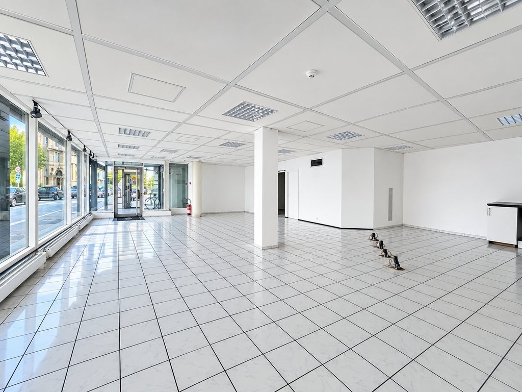 negozio di 119m²