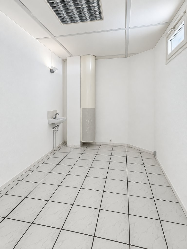 negozio di 119m²