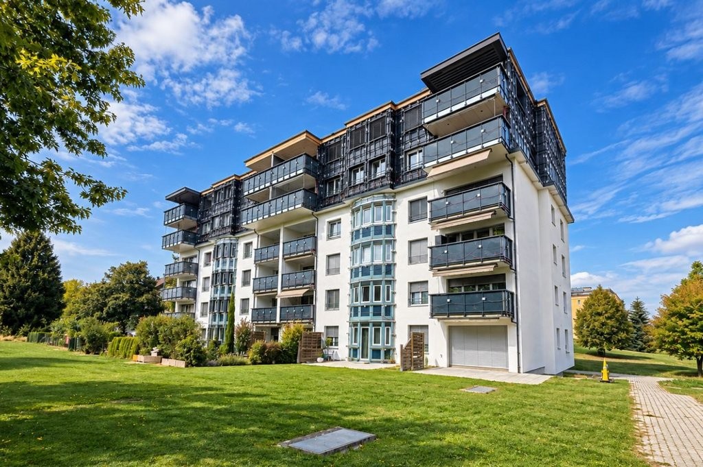 Appartamento di 5 ½ locali, foto 1 di 9