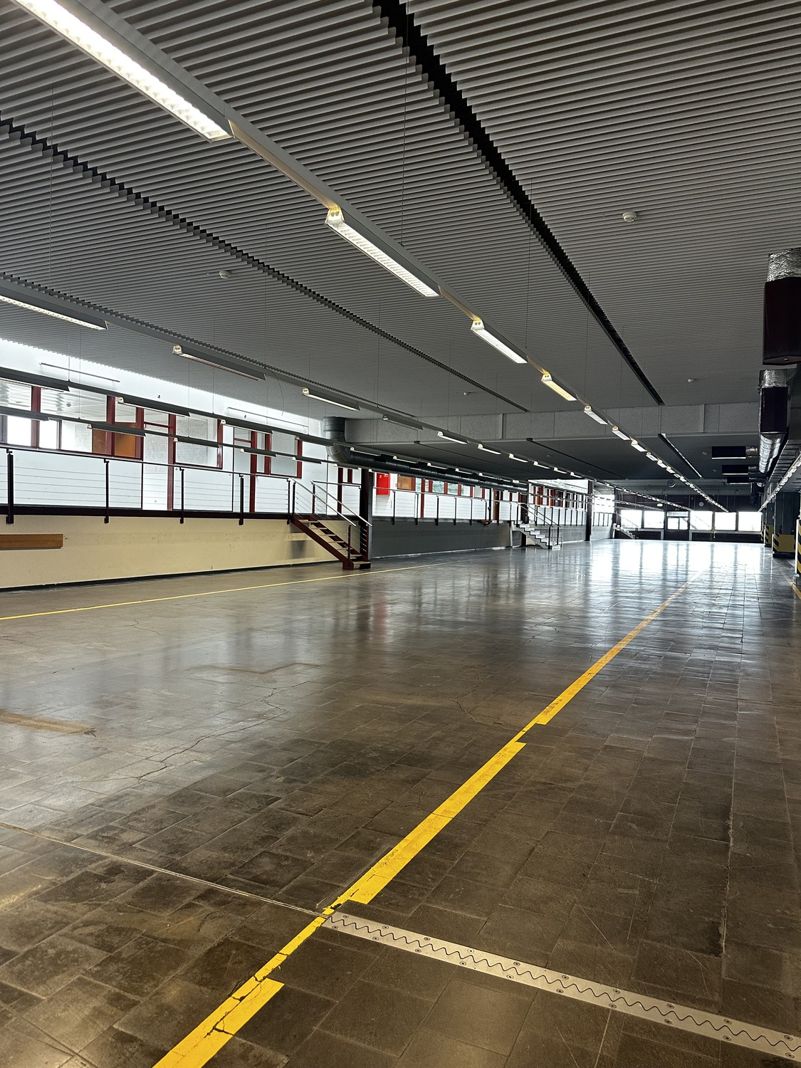 3934m² commerciale, foto 2 di 3