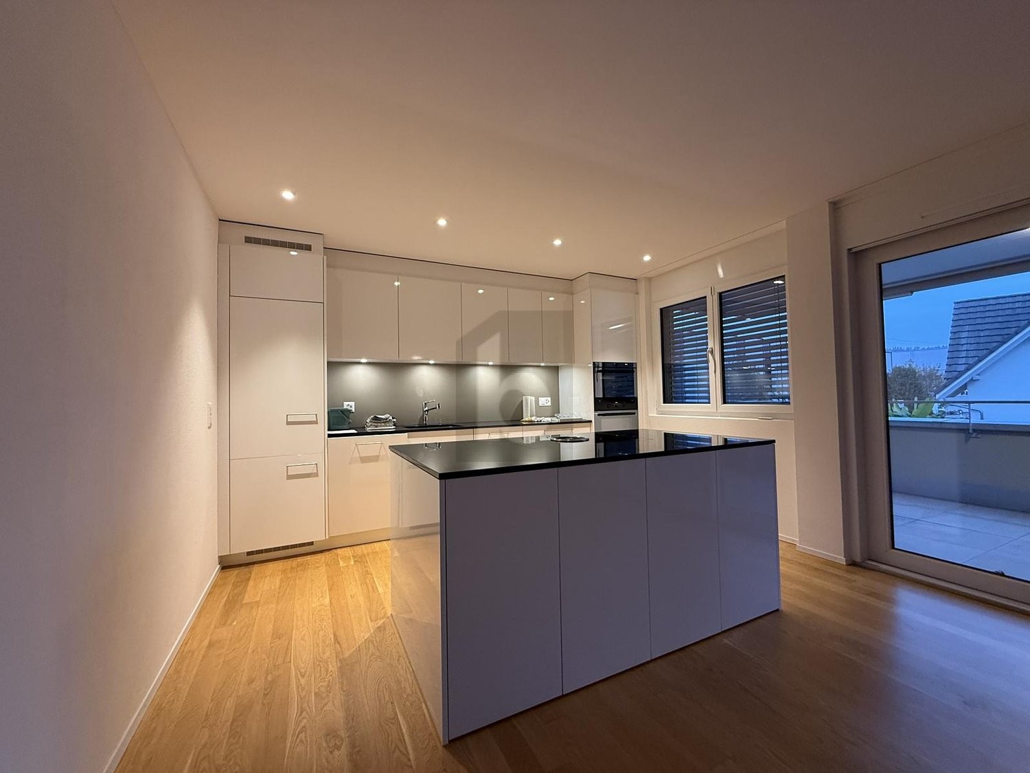 Appartamento di 3 ½ locali, foto 2 di 4