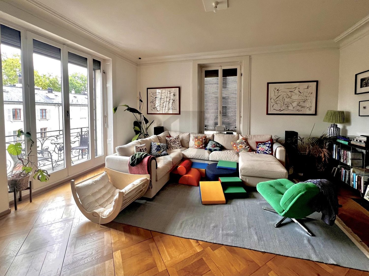 Appartamento di 7 locali, foto 1 di 4