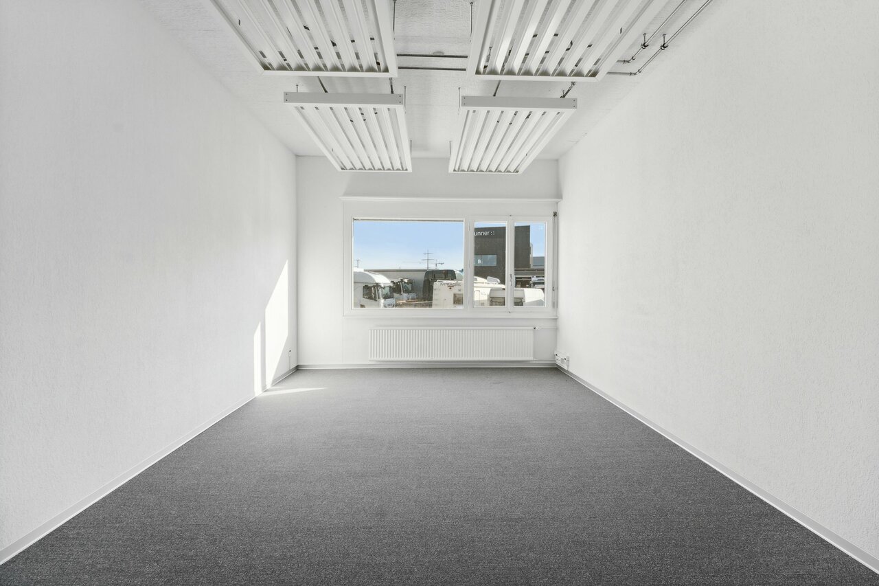 220m² ufficio, foto 4 di 10