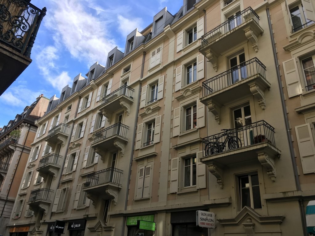 30m² commercial