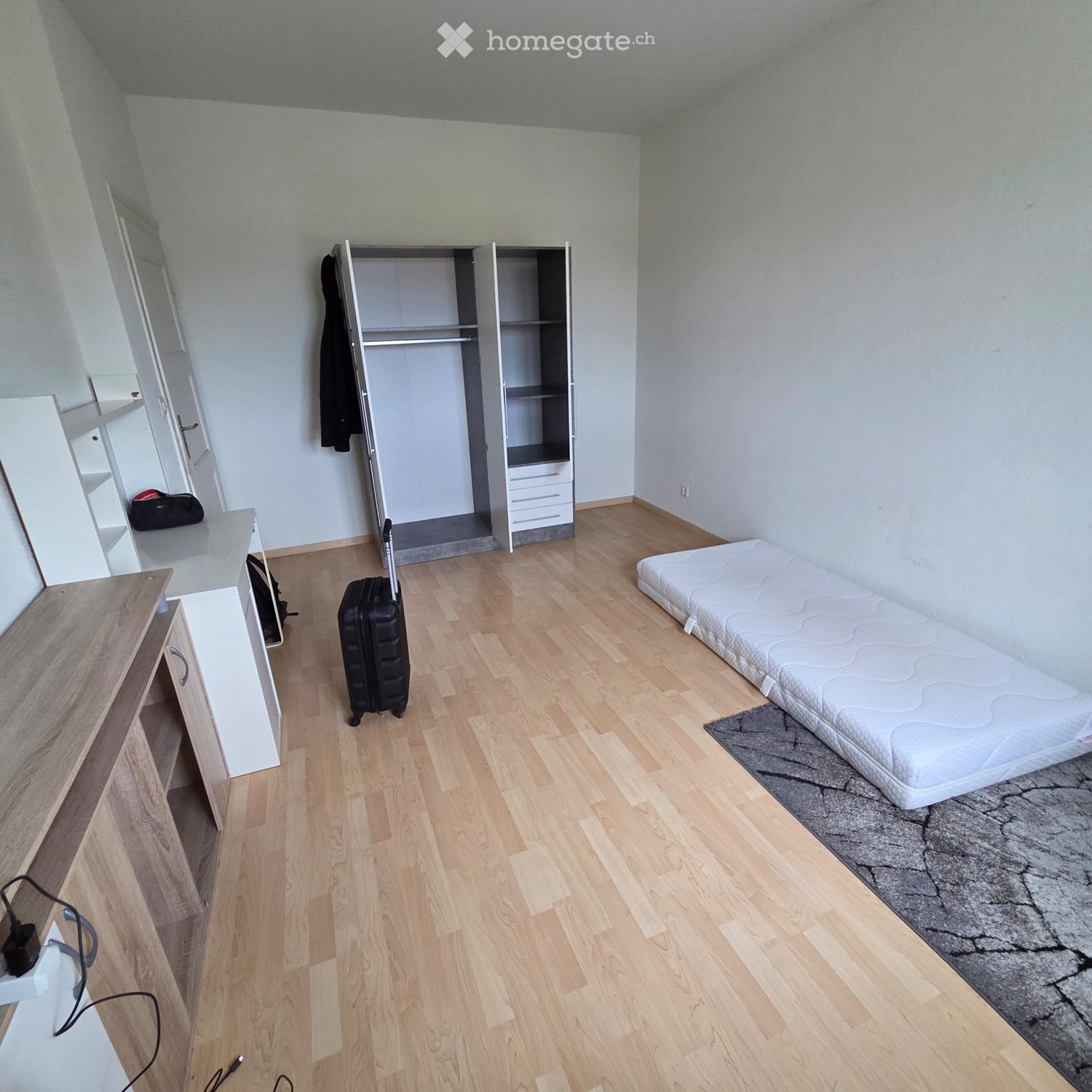 1 camera singola, foto 2 di 3