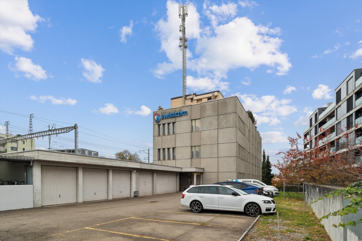 319m² commercial