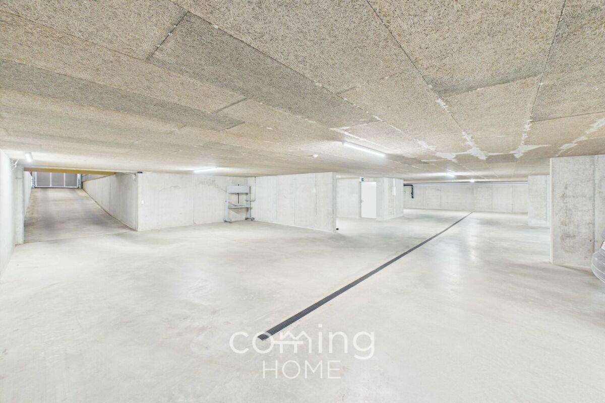 455m² commerciale