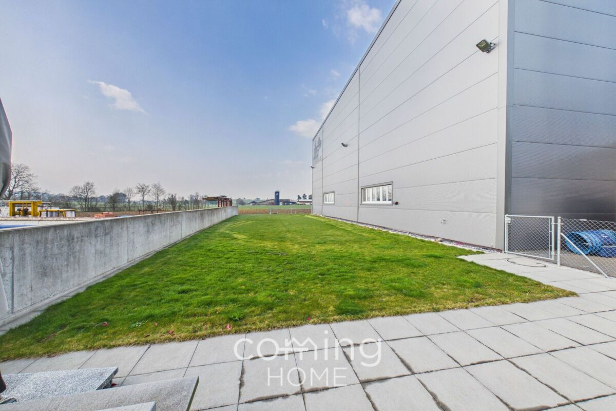 455m² commerciale