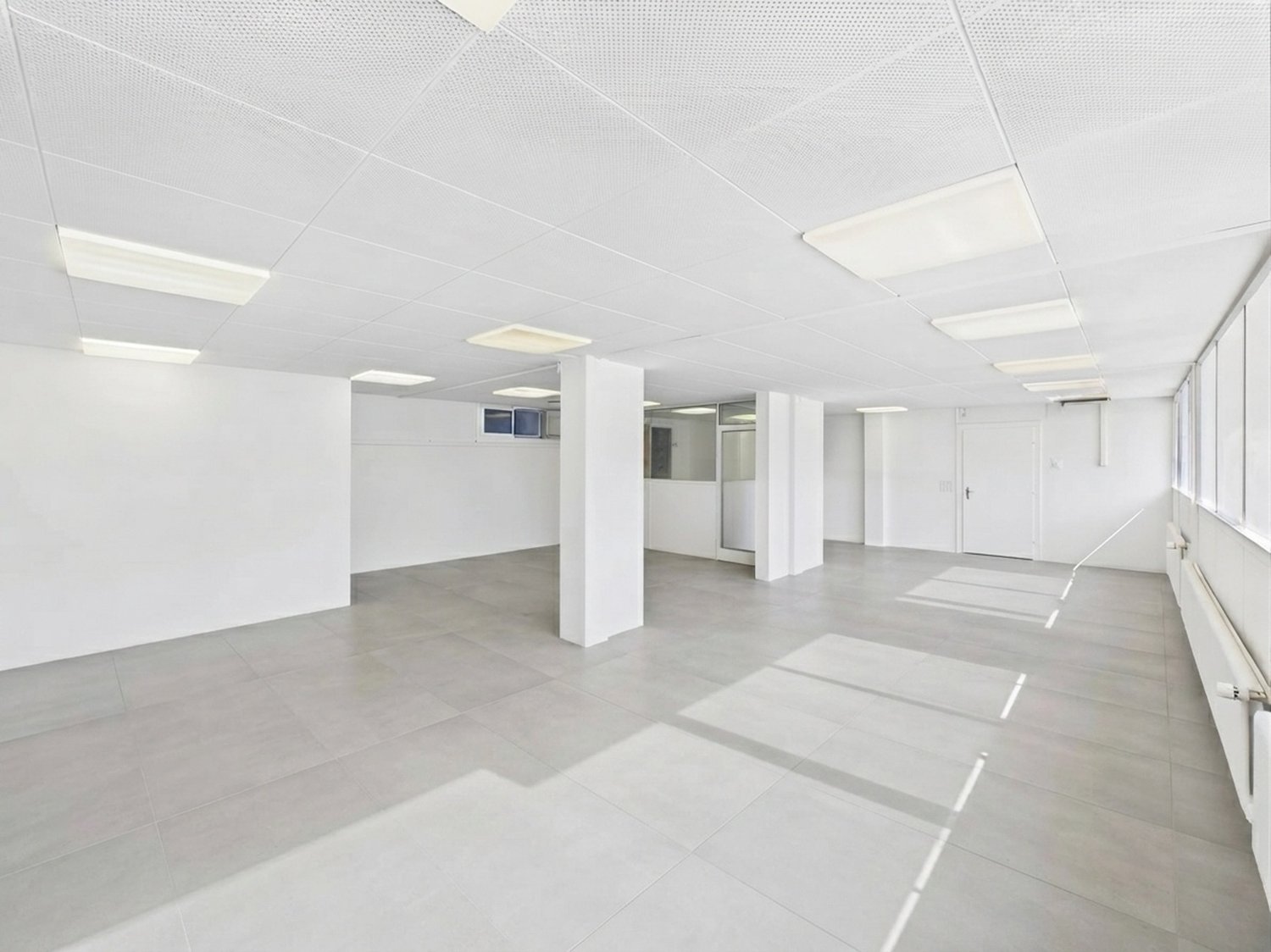 86m² commerciale