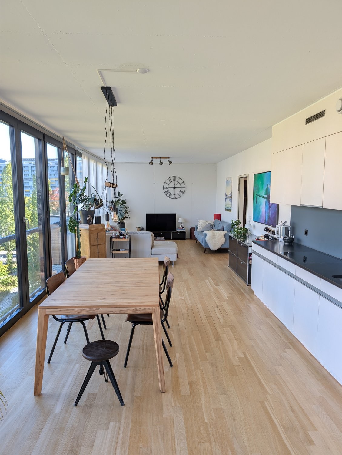 Appartamento arredato di 3 ½ locali, foto 3 di 9