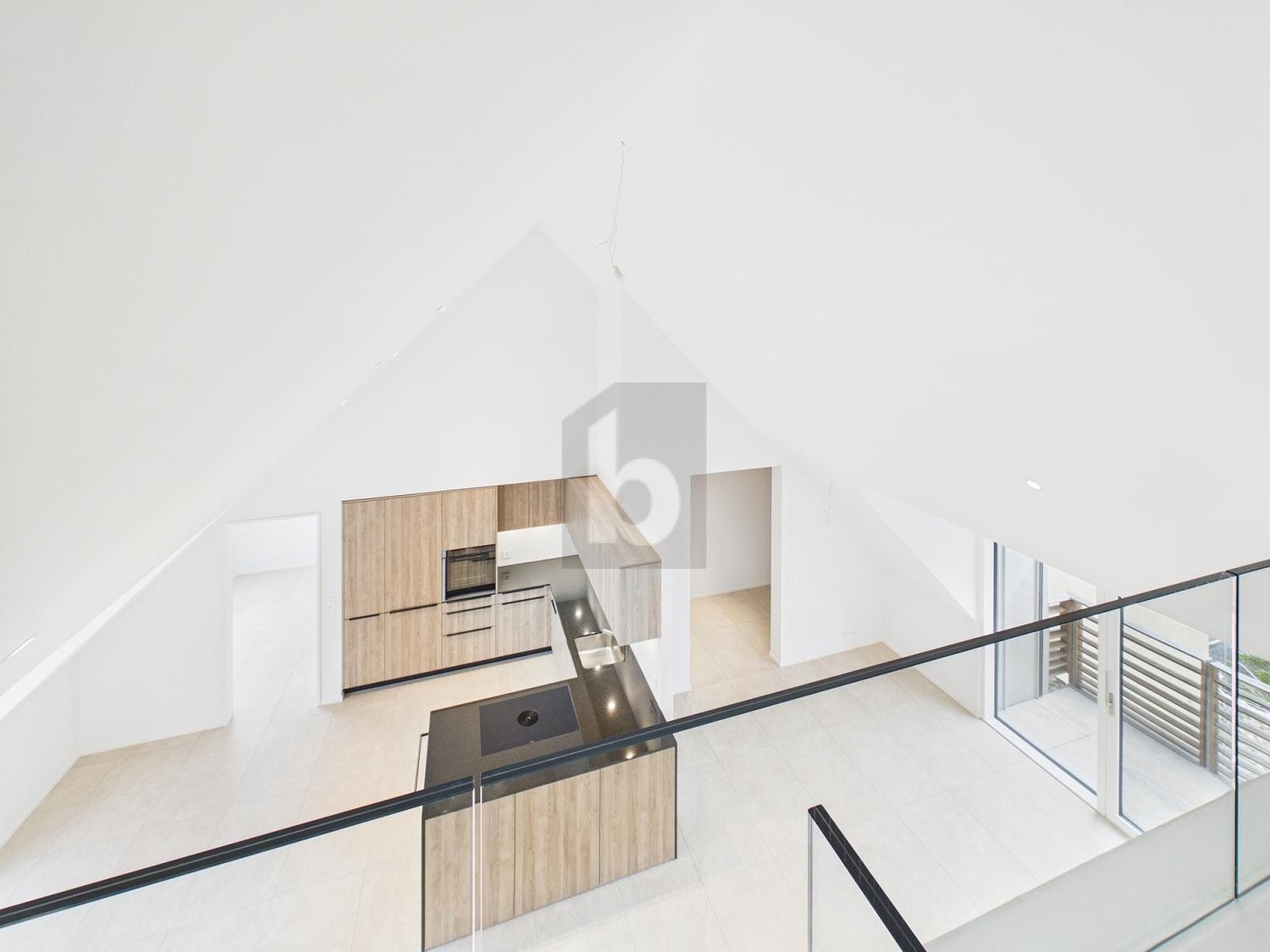 5 rooms roof flat
