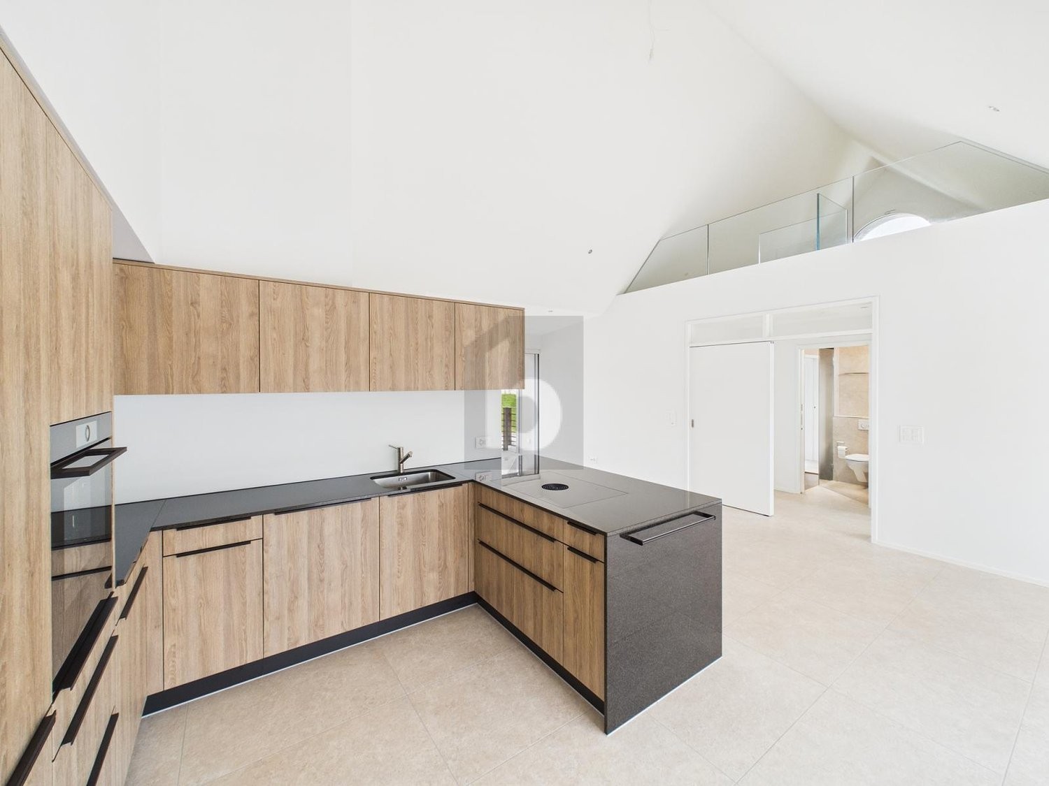 5 rooms roof flat