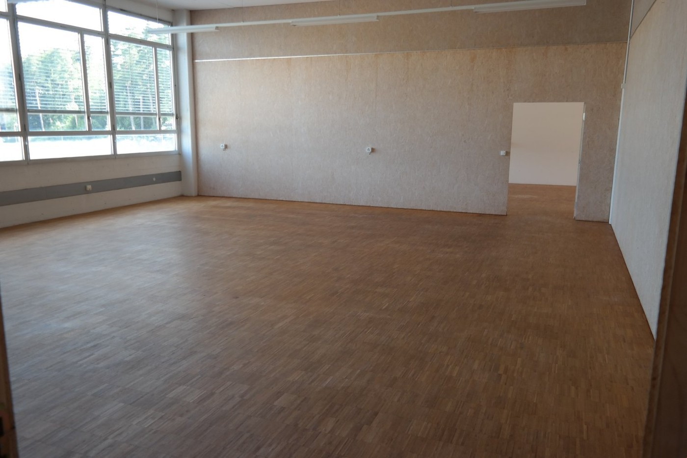 121m² commerciale