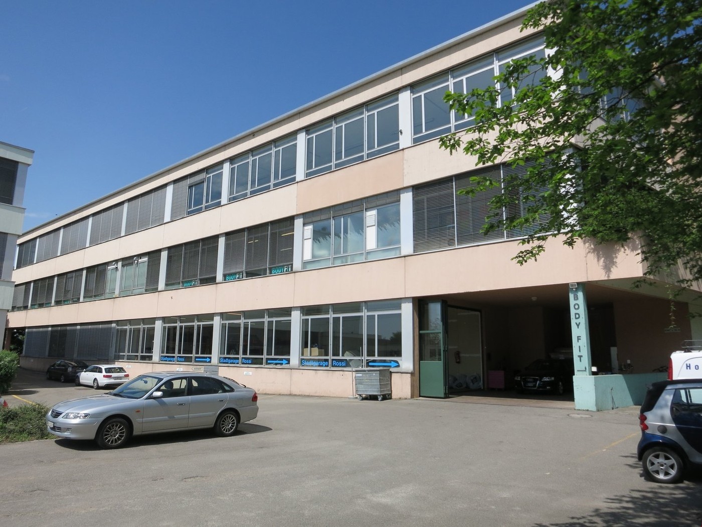 121m² commerciale