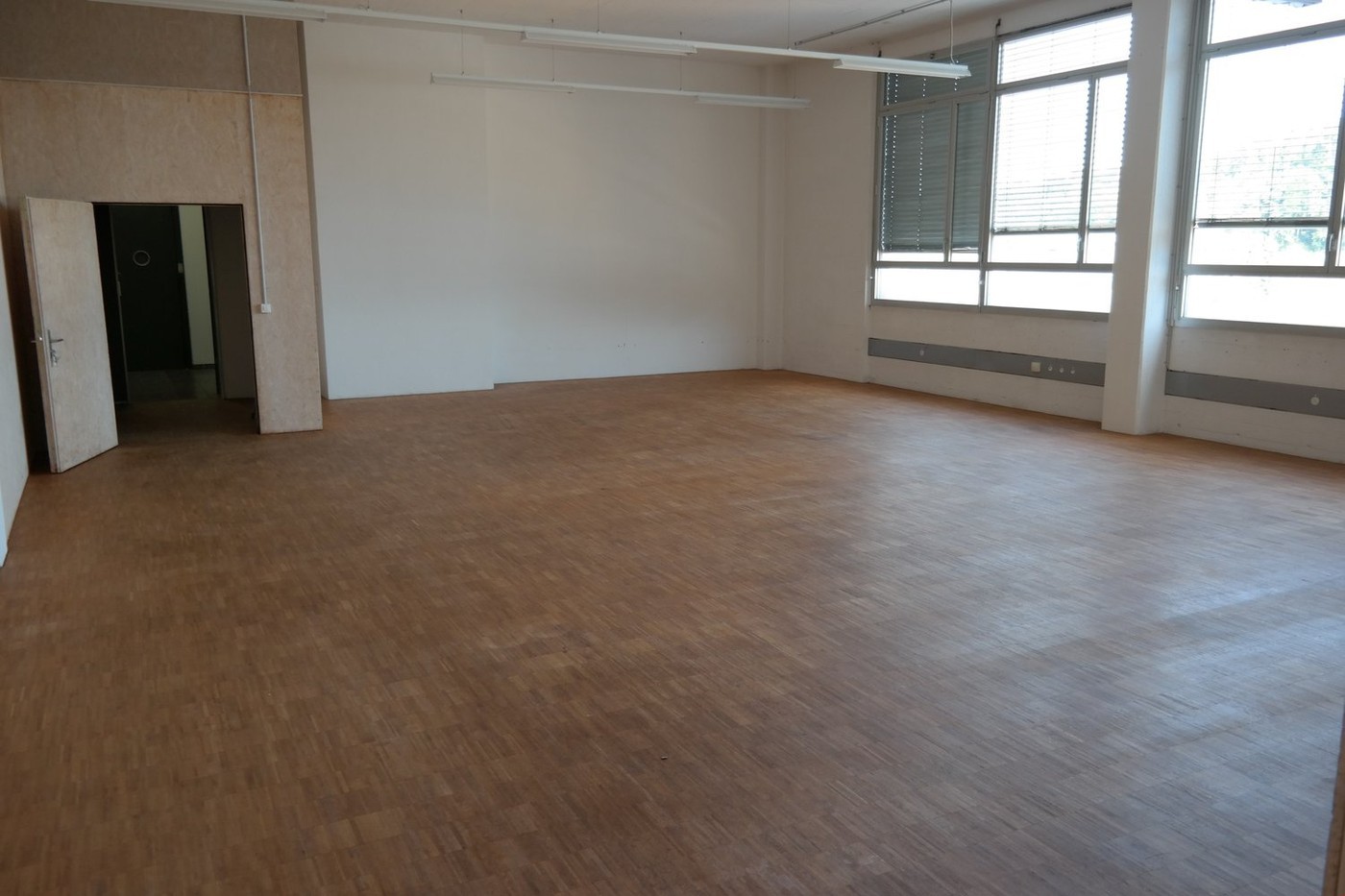 121m² commerciale
