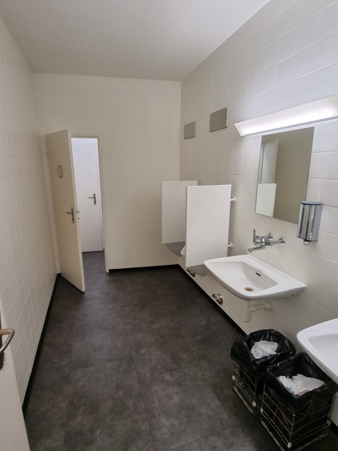 160m² ufficio, foto 7 di 9