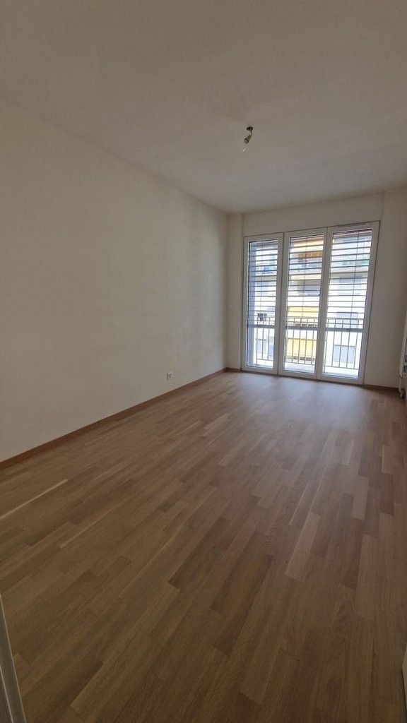 appartamento di 5 locali, foto 3 di 10