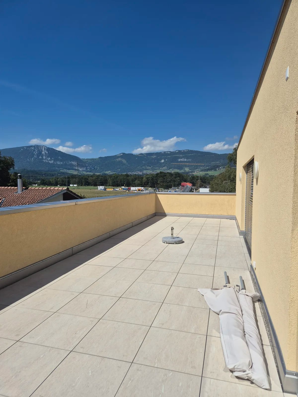 Appartamento attico di 3 ½ locali, foto 7 di 8