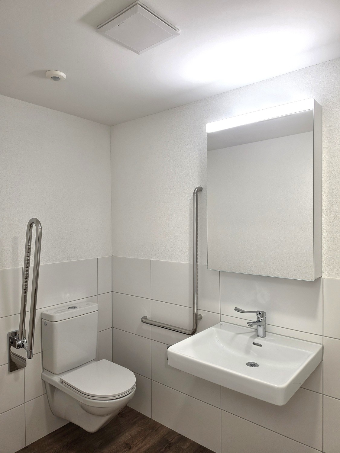 200m² commerciale