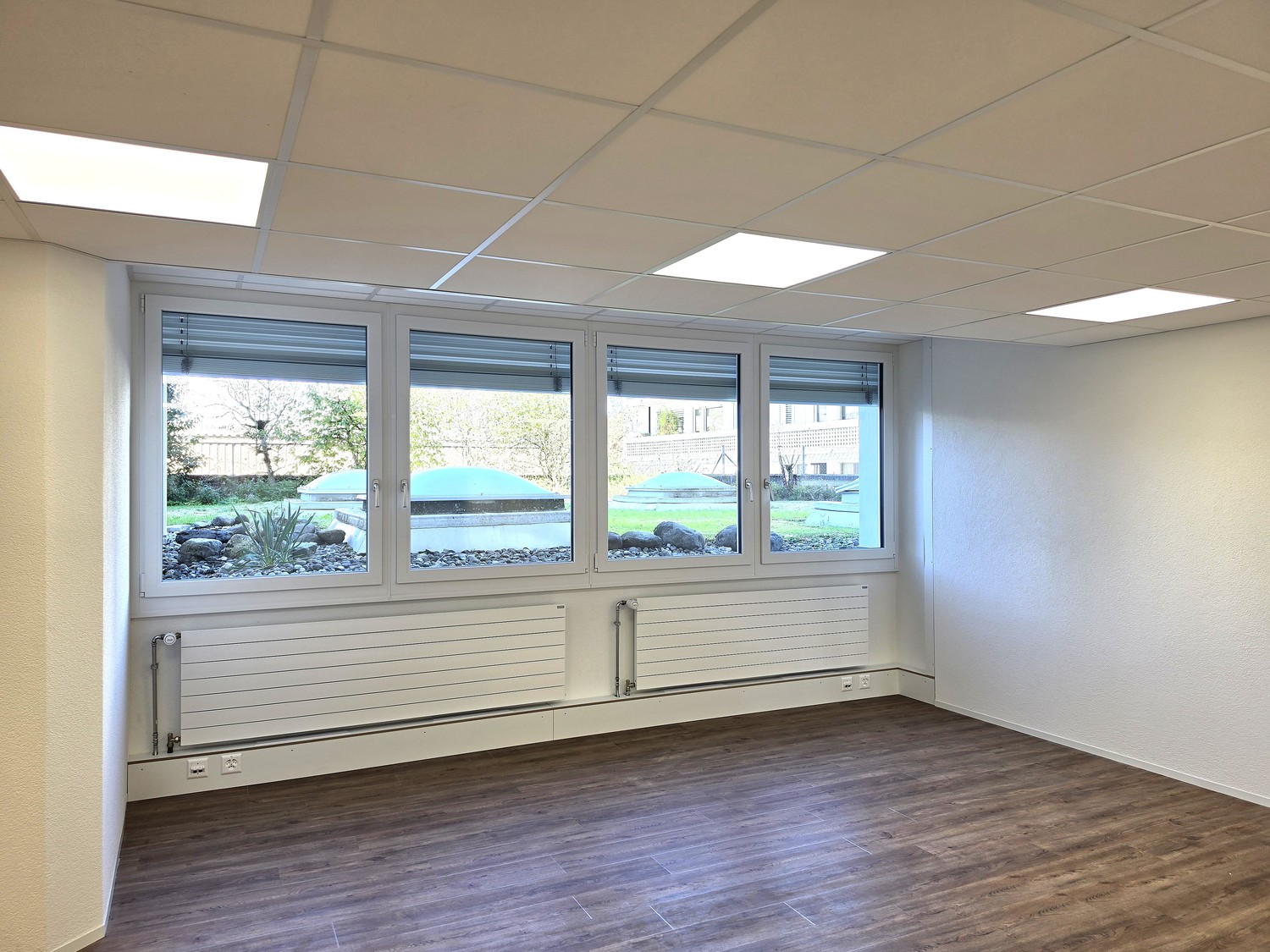 200m² commerciale