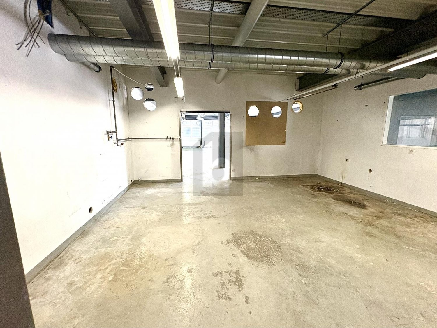 objet industriel de 343m²