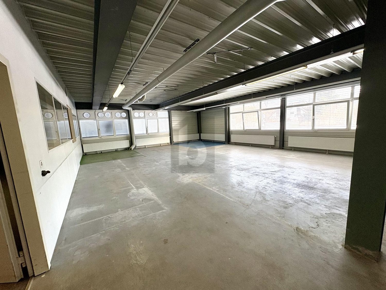objet industriel de 343m²
