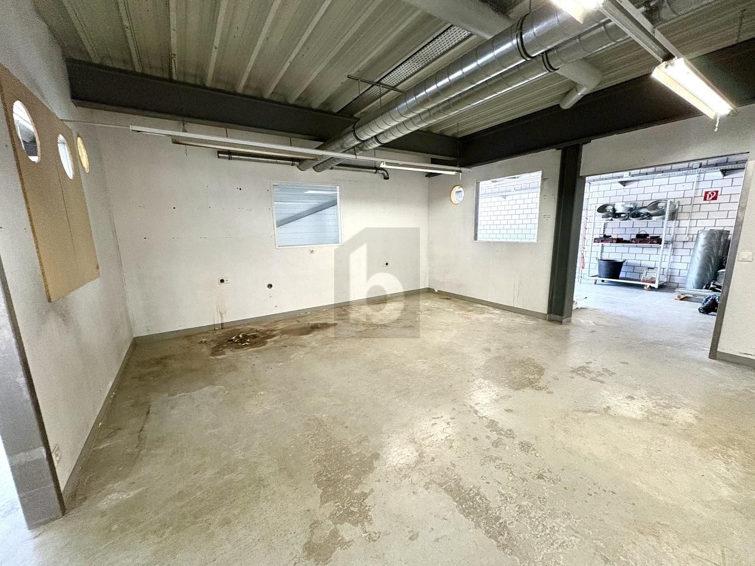 objet industriel de 343m²