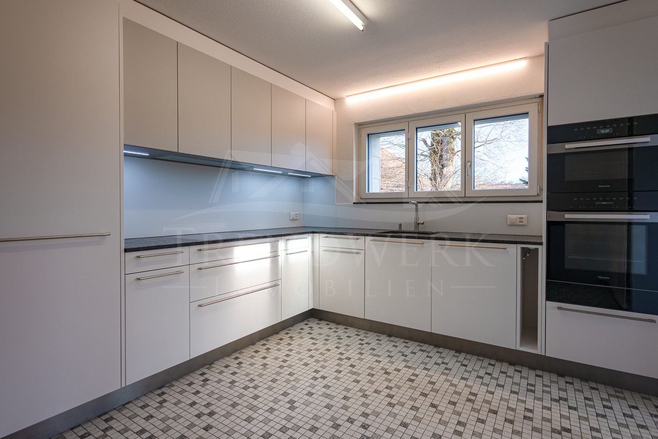 Casa singola con 6 locali, foto 3 di 10