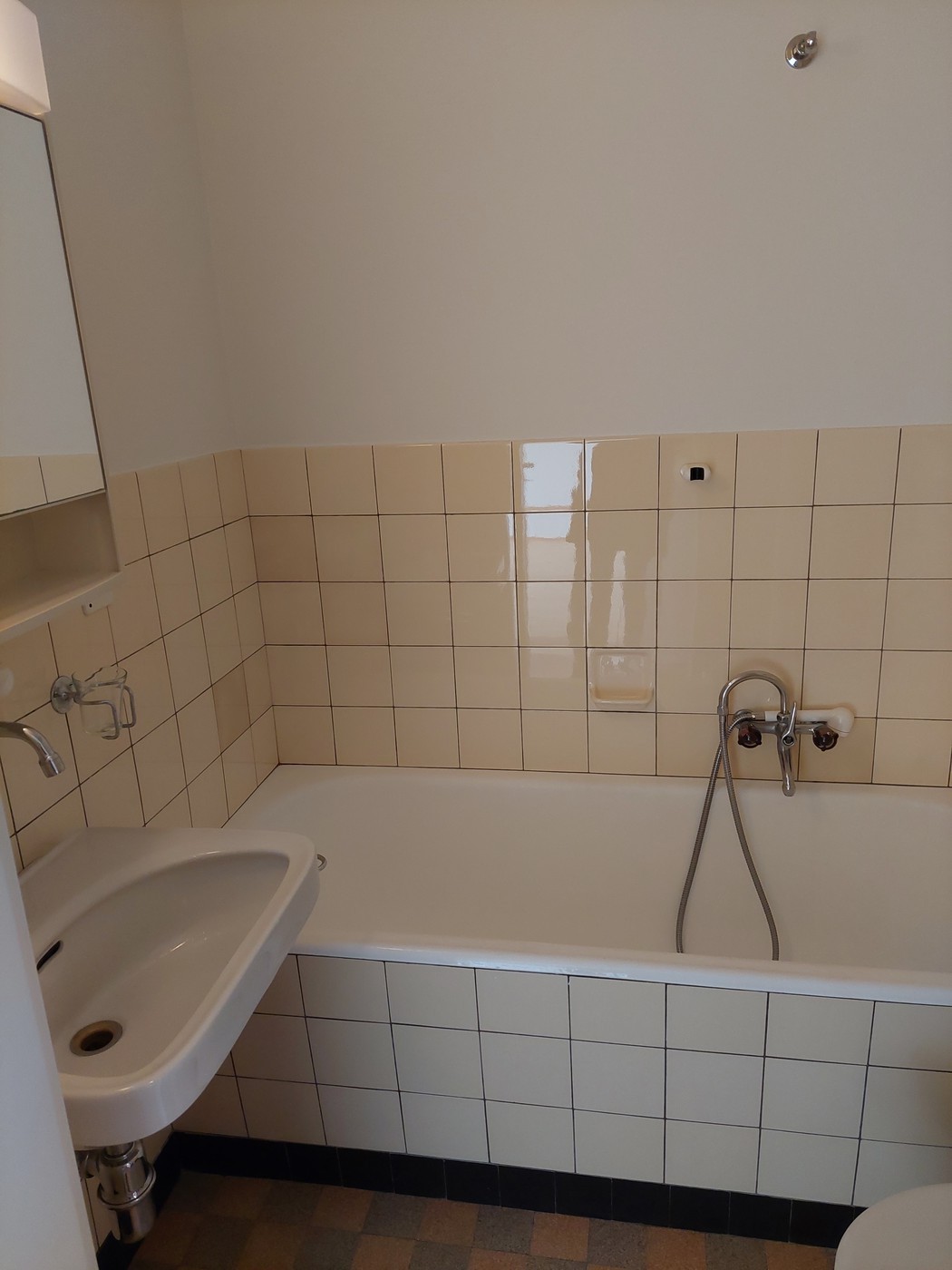 1 room apartment