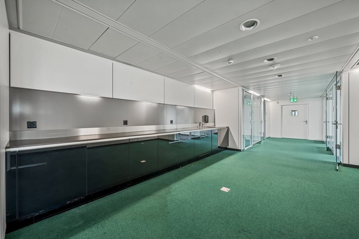 487m² ufficio