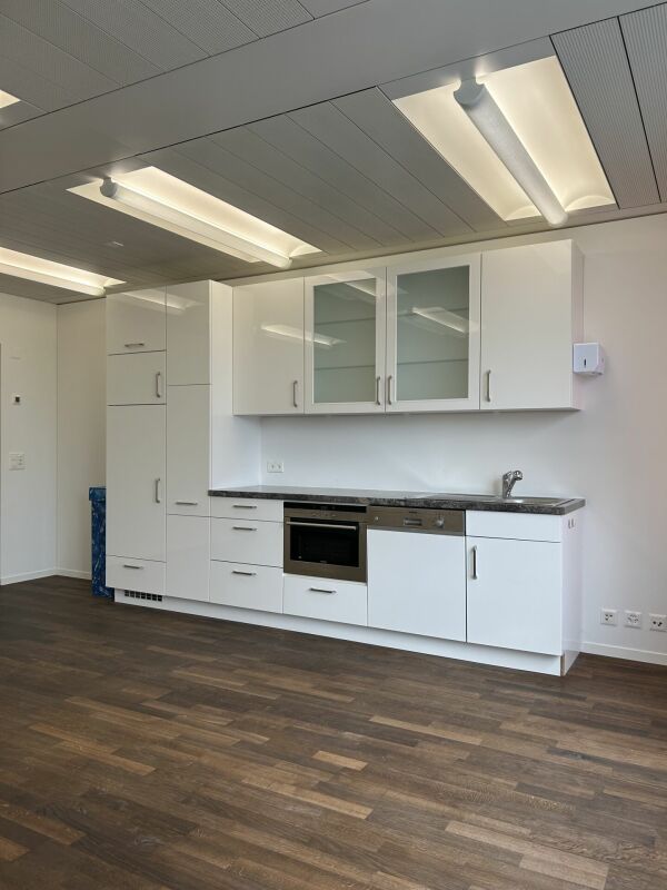 135m² bureau