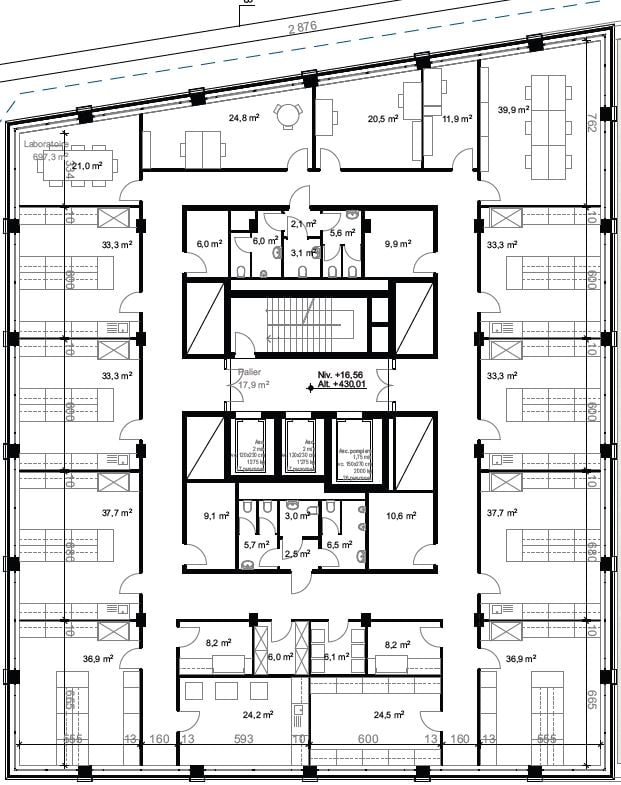 750m² office