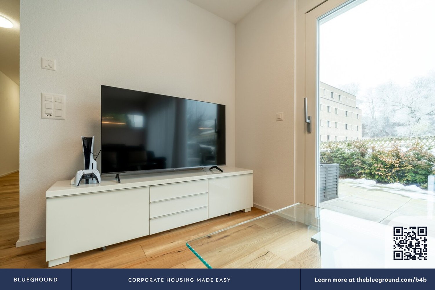 4 rooms furnished flat