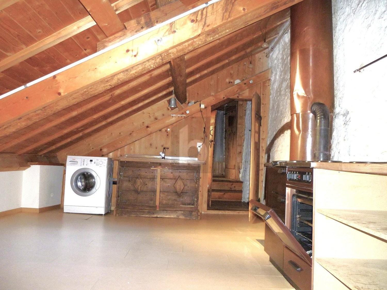 appartamento mansardato di 2 ½ locali, foto 4 di 4
