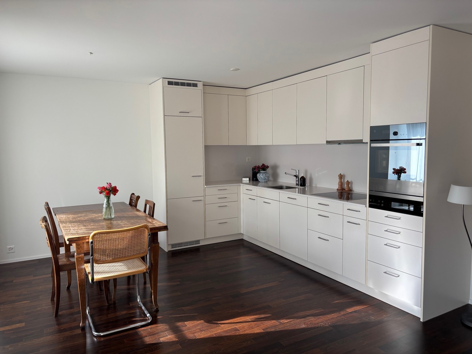 Möblierte 2.5-Zimmer-Wohnung