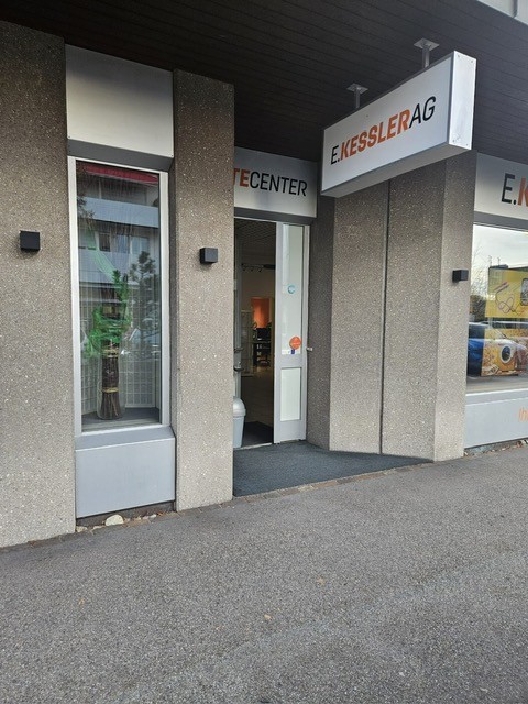 220m² commerciale