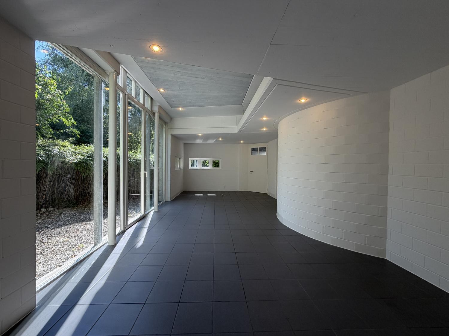 36m² office