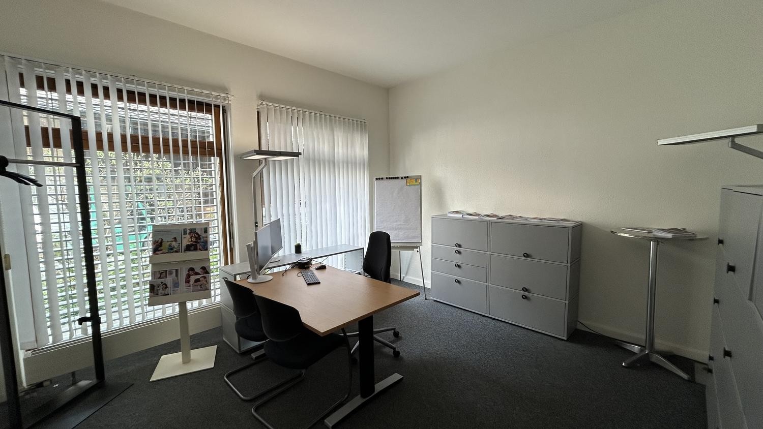 143m² commercial