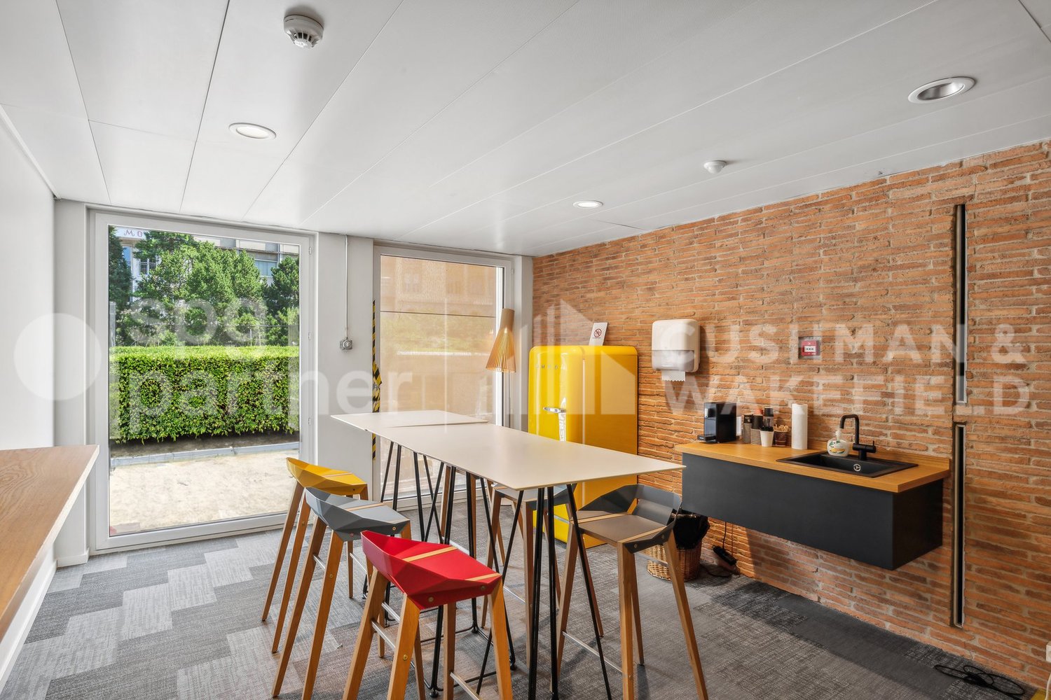 773m² commerciale