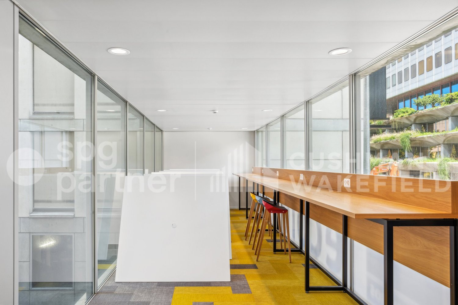 773m² commerciale