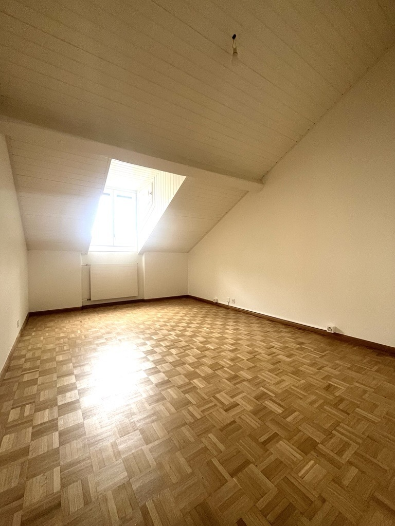 Appartamento di 4 ½ locali, foto 3 di 4