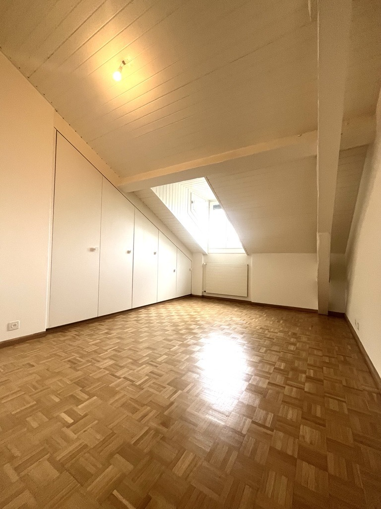 Appartamento di 4 ½ locali, foto 2 di 4