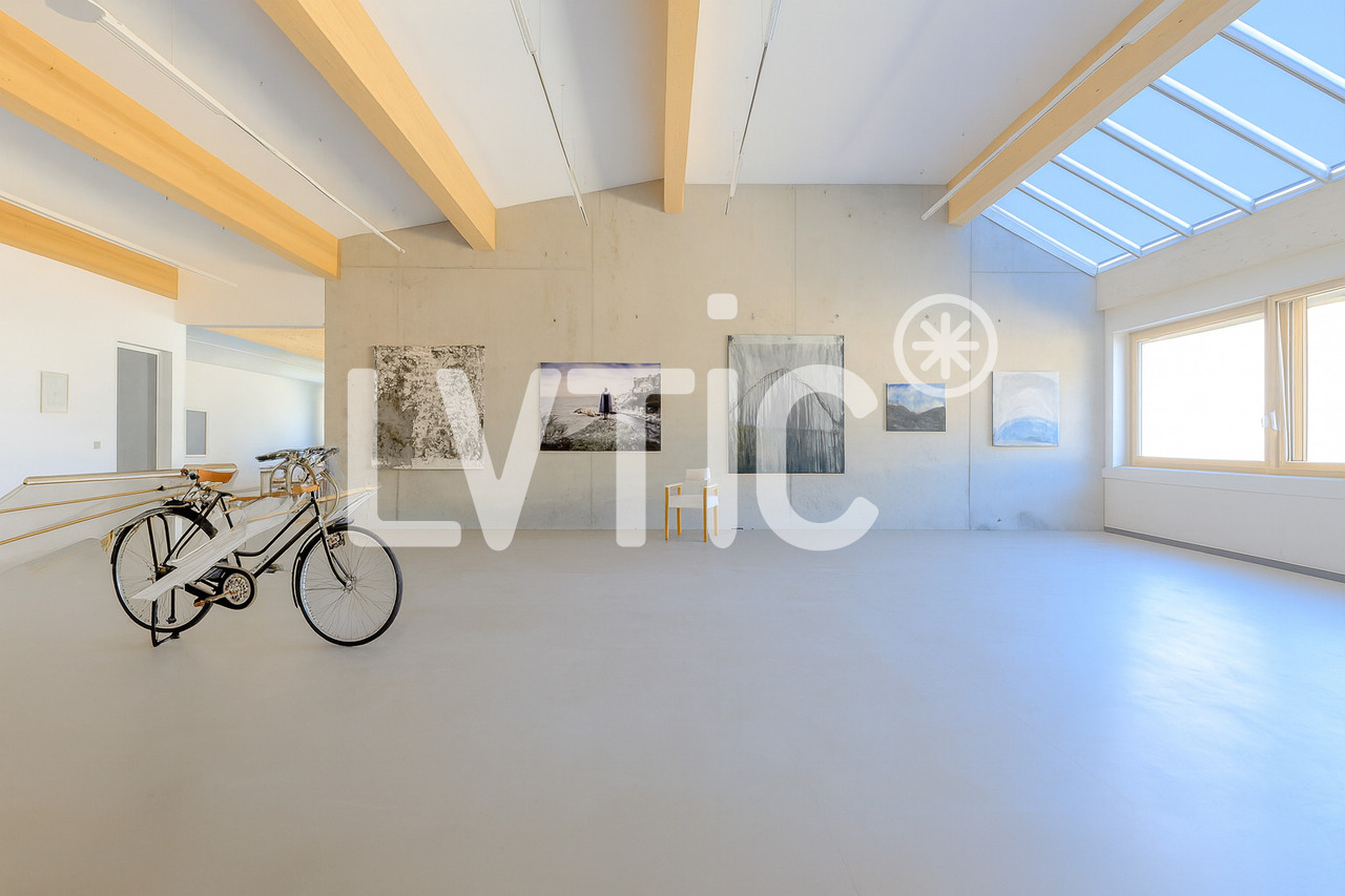 344m² ufficio