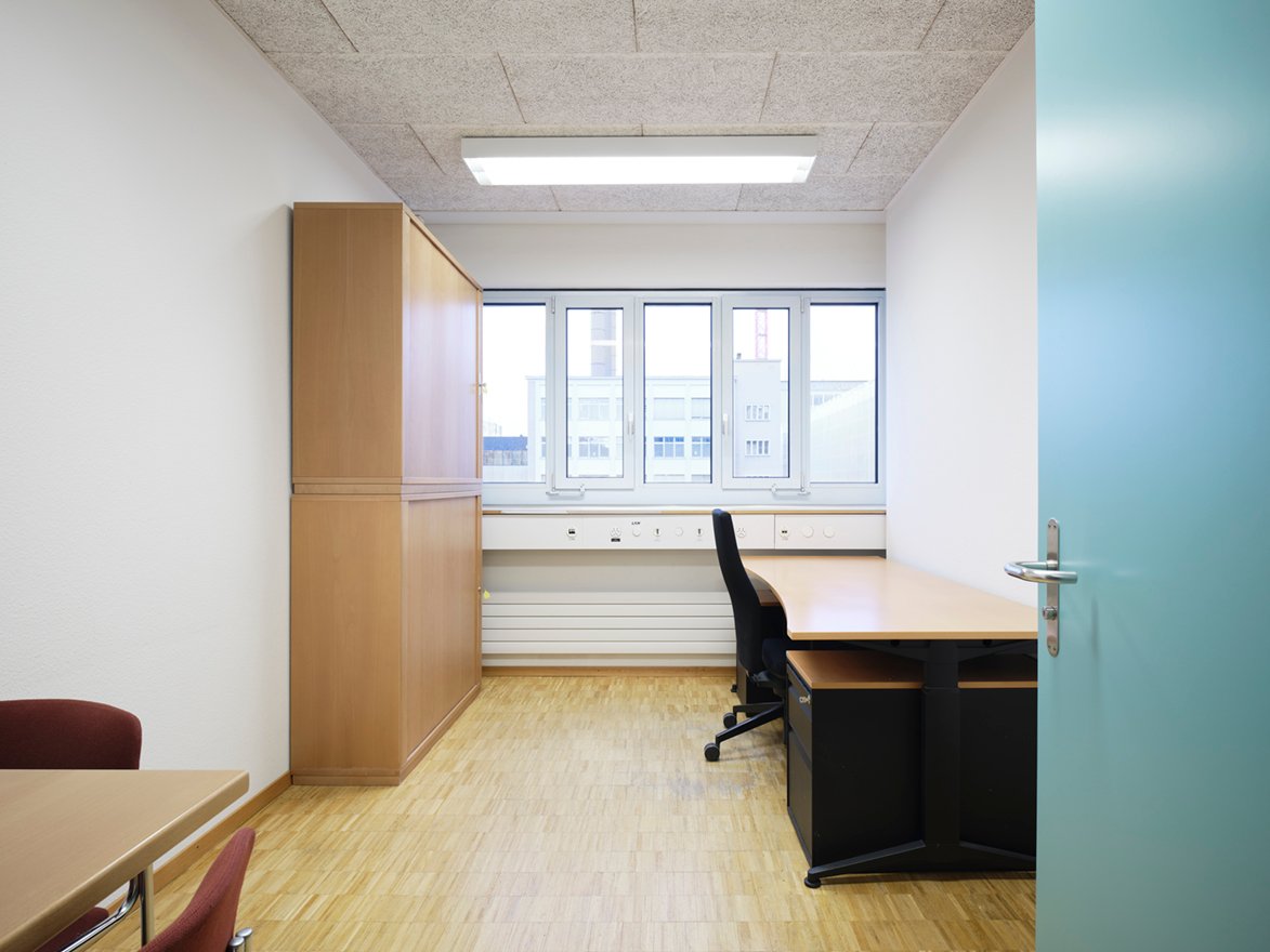 181m² commerciale