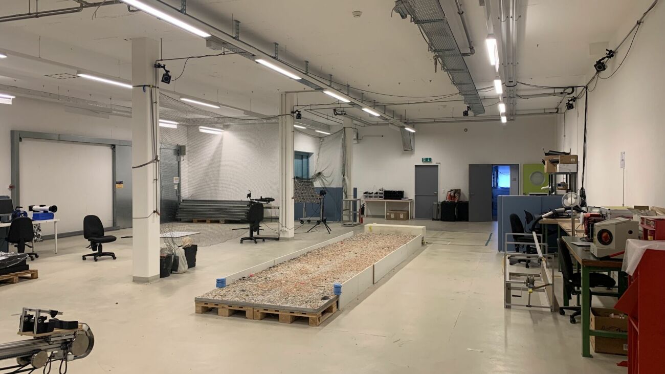 2700m² ufficio